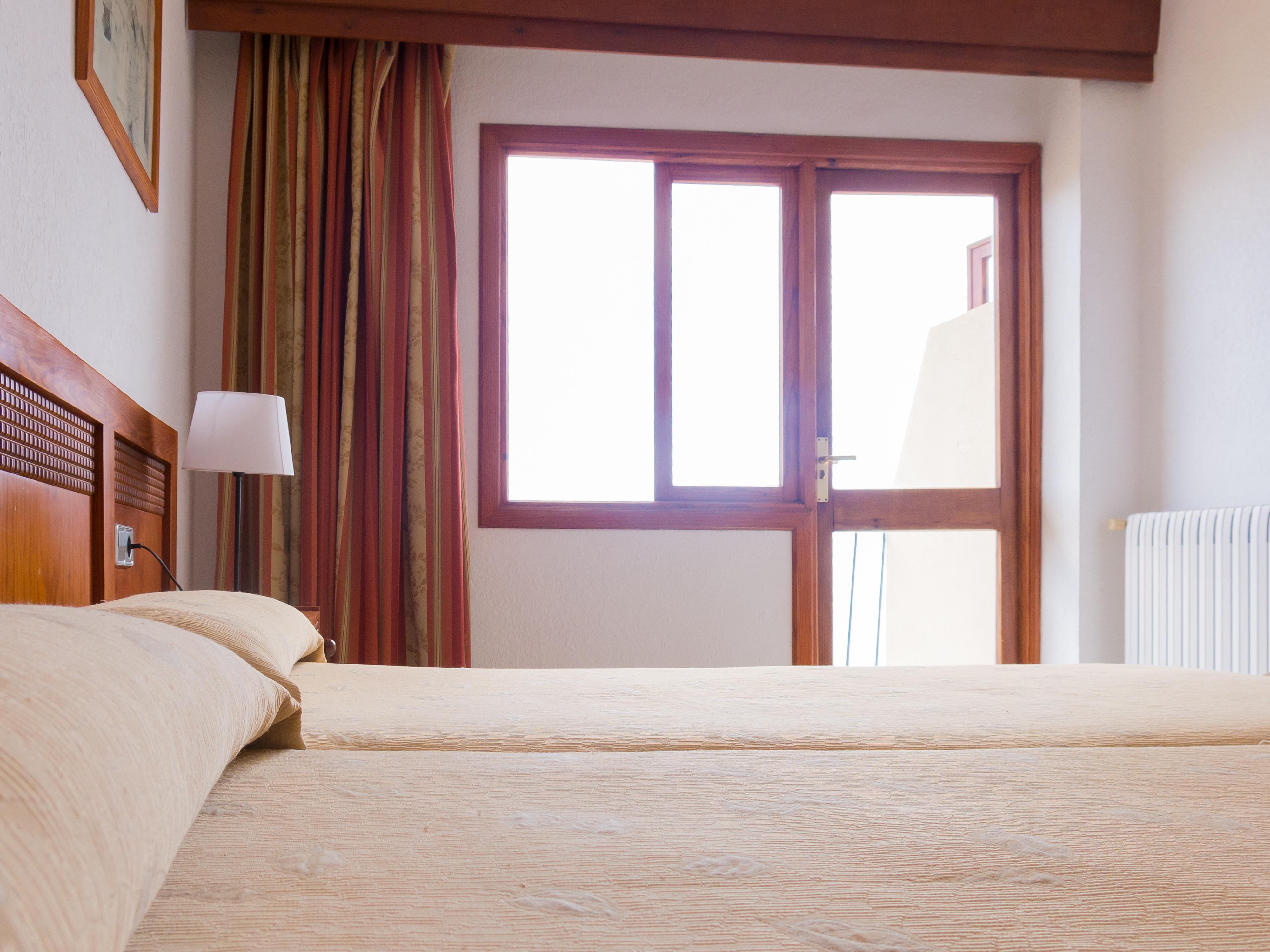 Hostal Sa Baronia บานยัลบูฟาร์ ภายนอก รูปภาพ